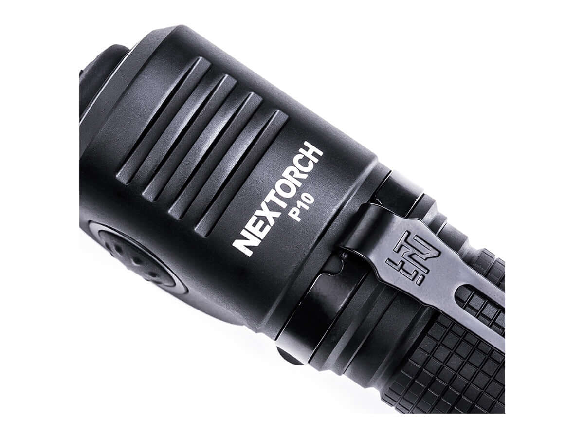 Nextorch P10 Lampe de poche coudée LED 1400lm avec clip rotatif et tête orientable