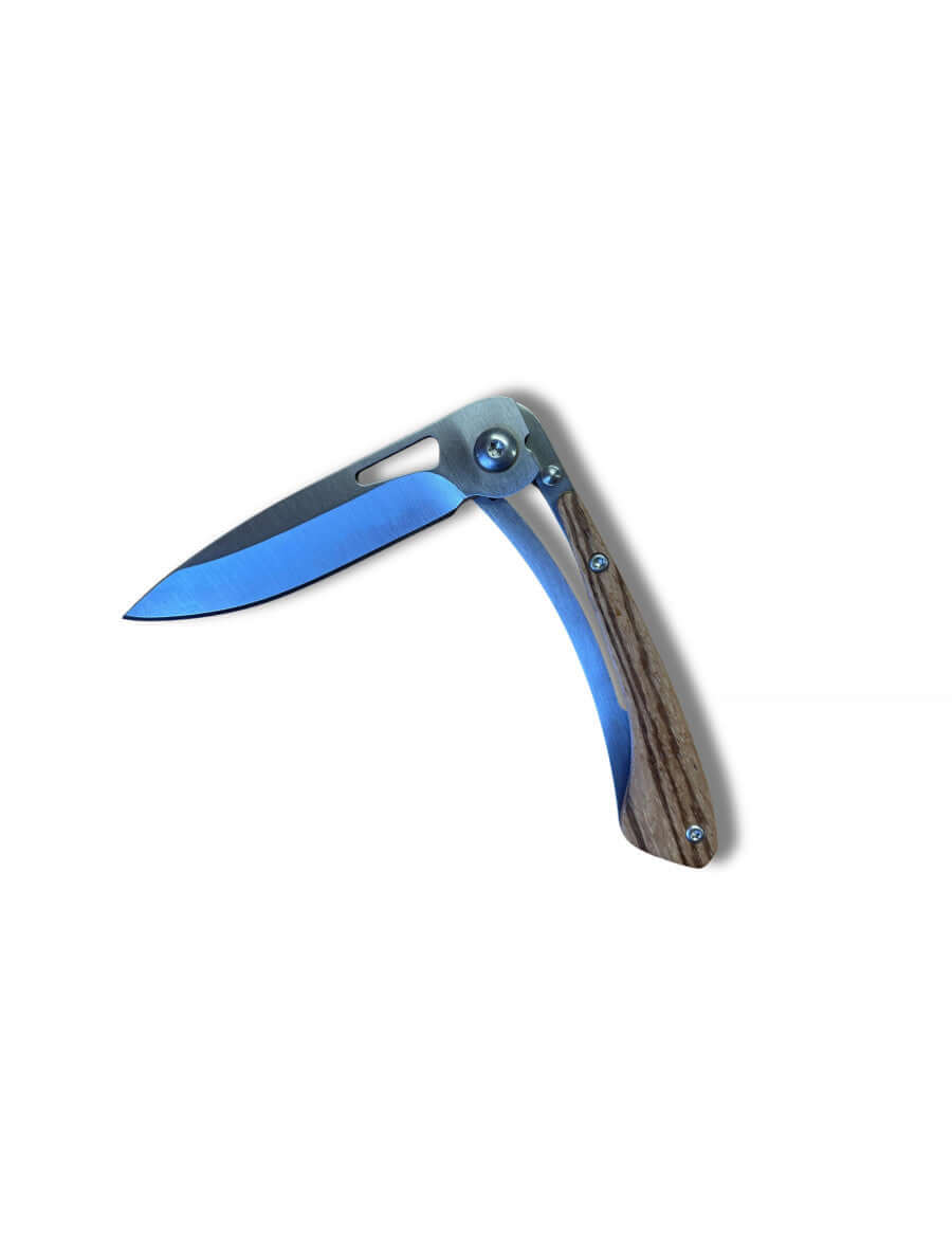 Couteau pliant Extra Plat Lame 7cm manche Bois avec lame en acier inox et manche en bois naturel.