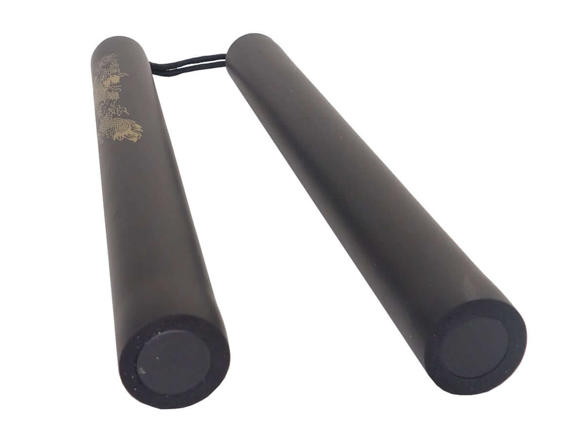 Nunchaku Mousse Noir 29cm dia. 3.1cm Corde 13cm - vue rapprochée des manches en mousse noire.